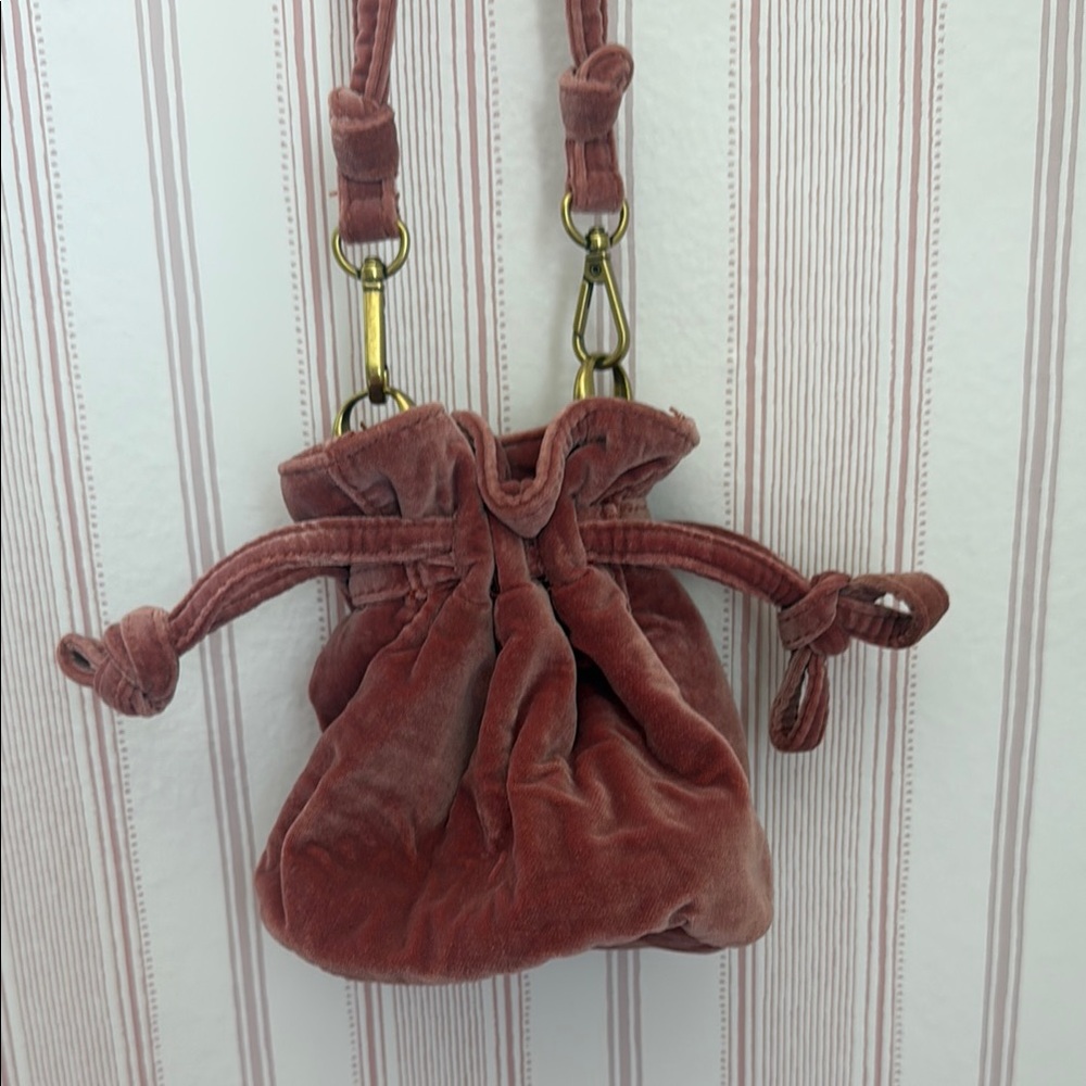 Velvet Drawstring Mini Bag in Dusty Rose